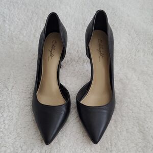 Miss Albright Specialty Black Pumps 7.5